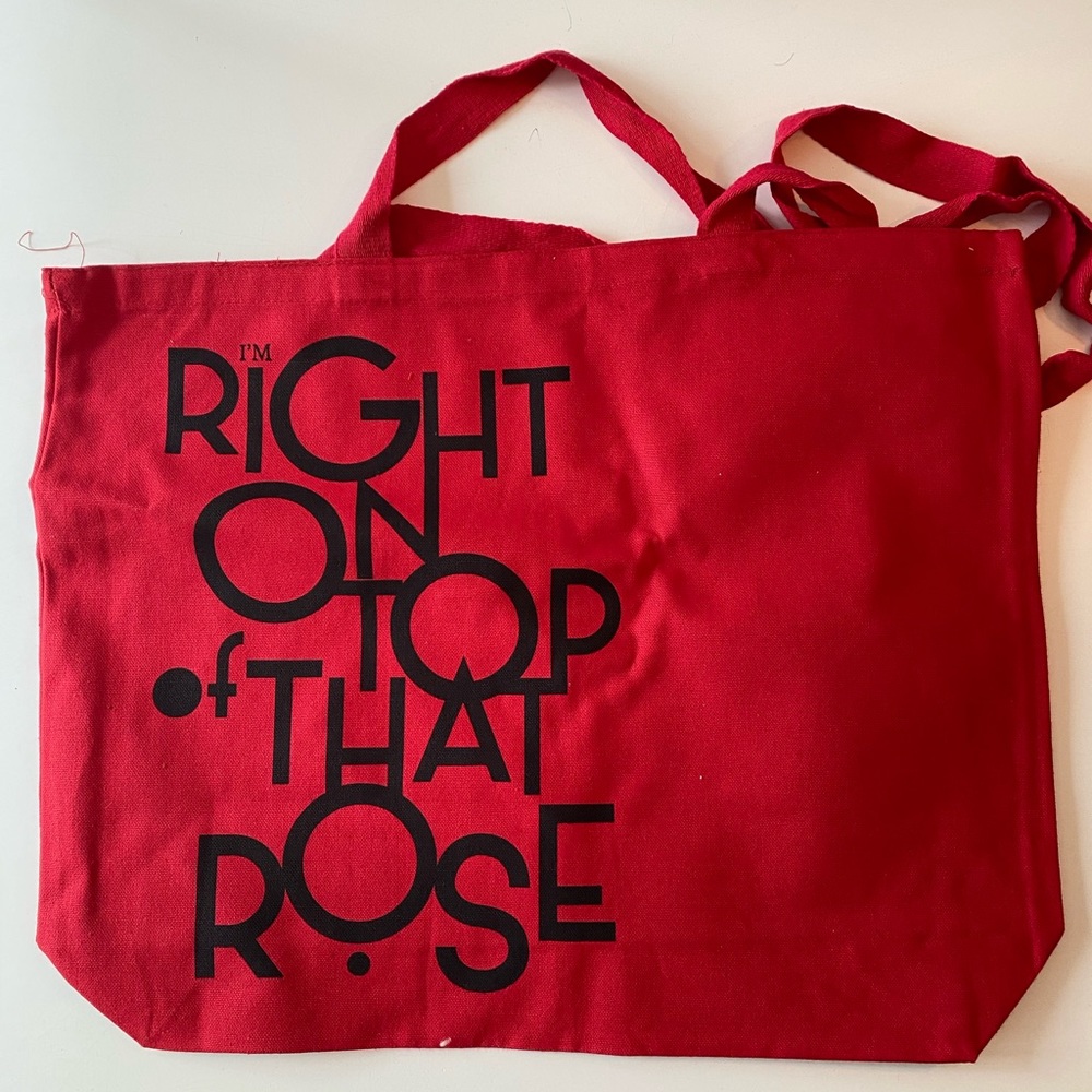 Don’t Telll Mom the Babysitters Dead Tote Bag - Picture 2 of 4